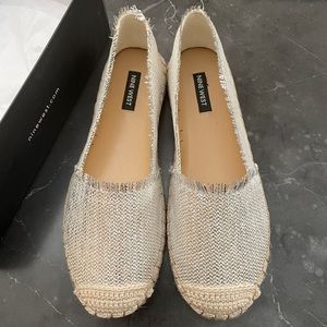 Nine West Maybe Espadrille Flats 7 / M / Silver